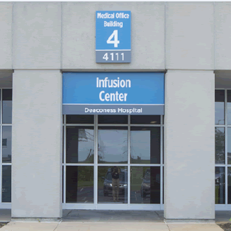 Deaconess Infusion Center Entrance - MOB 4 Deaconess Infusion Center Entrance - MOB 4